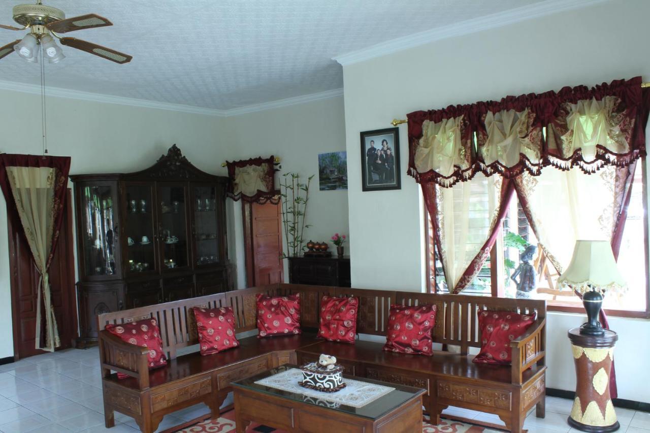 Marry Ind Gunung Kawi Guest House Malang Bumirejo Eksteriør bilde