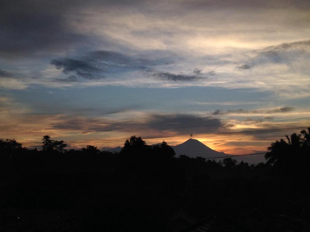 Marry Ind Gunung Kawi Guest House Malang Bumirejo Eksteriør bilde