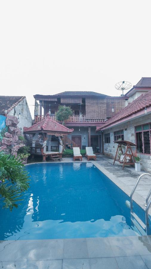 Marry Ind Gunung Kawi Guest House Malang Bumirejo Eksteriør bilde
