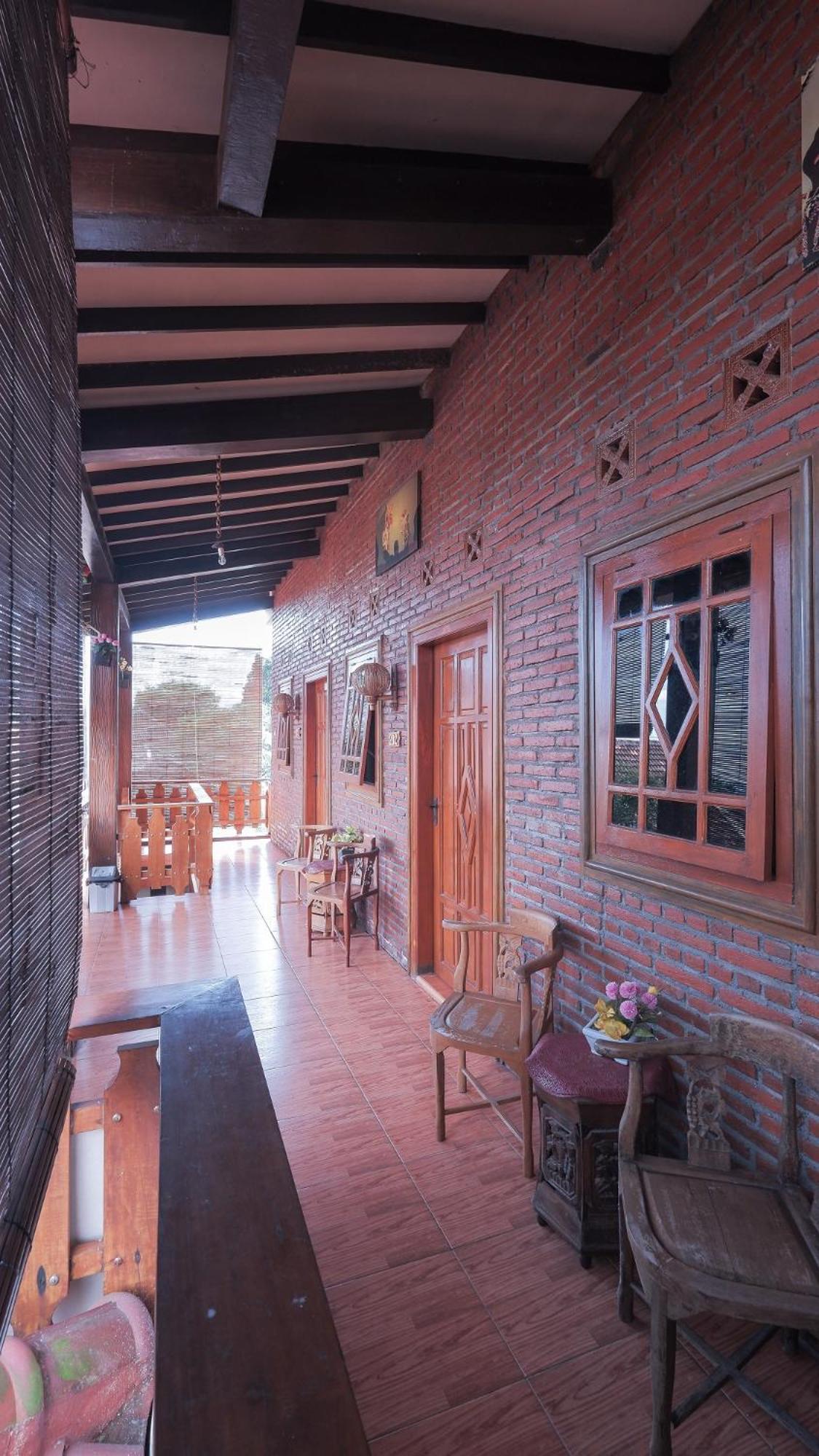 Marry Ind Gunung Kawi Guest House Malang Bumirejo Eksteriør bilde